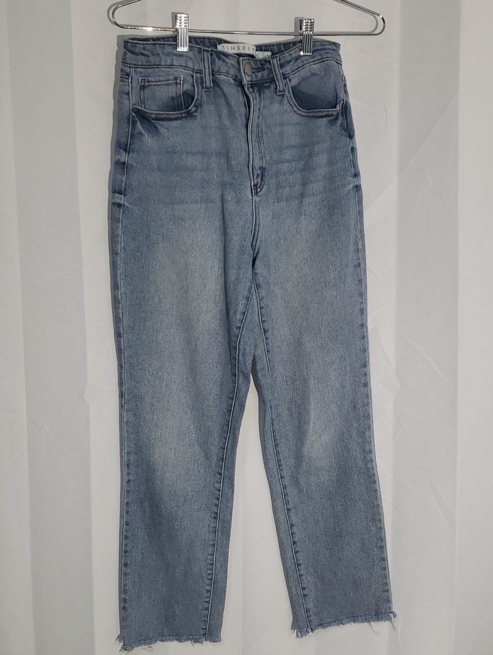 Retro Style High-Rise Light Wash Mom Jeans Raw Hem Juniors Size 5